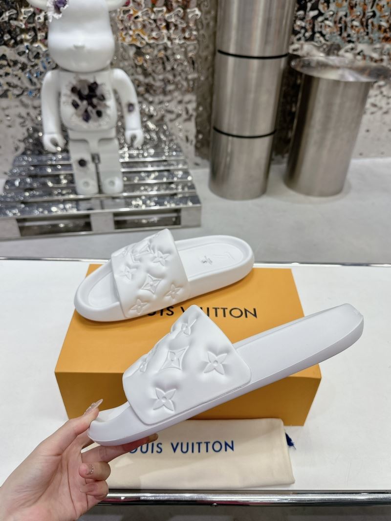 Louis Vuitton Slippers